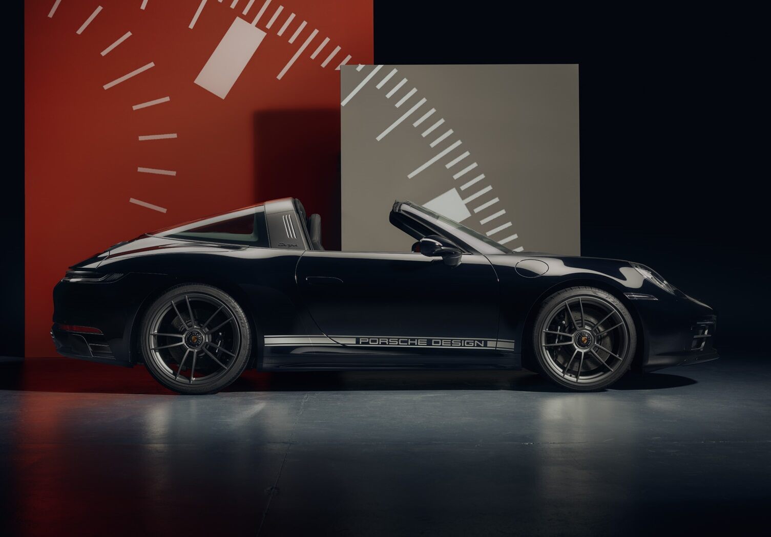 Купить Porsche 911 Edition 50 Years Porsche Design 2023-2024 | Цена в Порше  Центр Москва